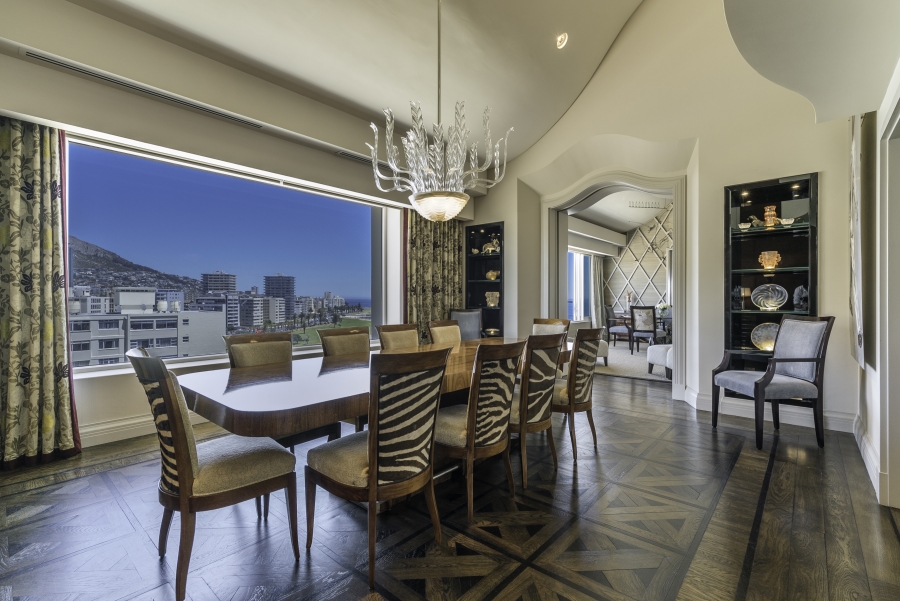 5 Bedroom Property for Sale in Mouille Point Western Cape